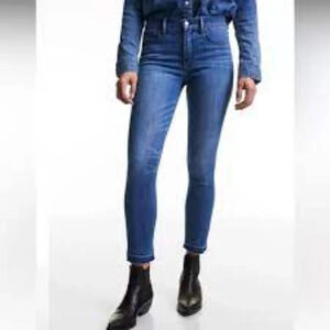 Denim Forum The Nico  Mid Crop Cropped, mid-rise jean Medium Lagoon 25